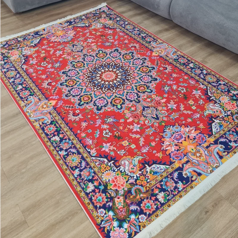 فرشینه طرح کلاسیک رنگ قرمز لاکی و سرمه ای کد U 484(پس کرایه)