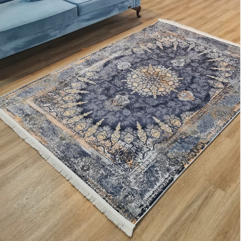 فرشینه مخمل شانل، رنگ طوسی و دودی، کد L 744 (پس کرایه)