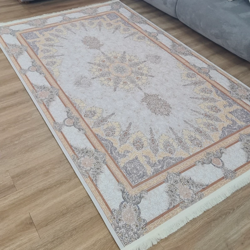 فرشینه طرح کلاسیک، رنگ صدفی و کرم روشن کد L 735(پس کرایه)