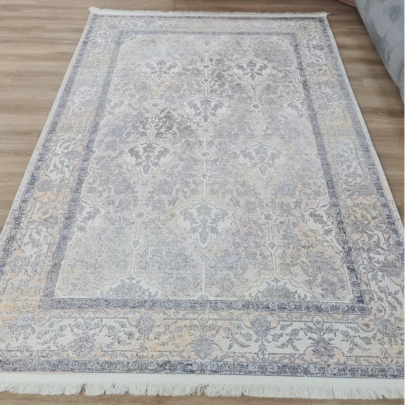 فرشینه مخمل شانل طوسی فیلی، کد L 695 (پس کرایه)