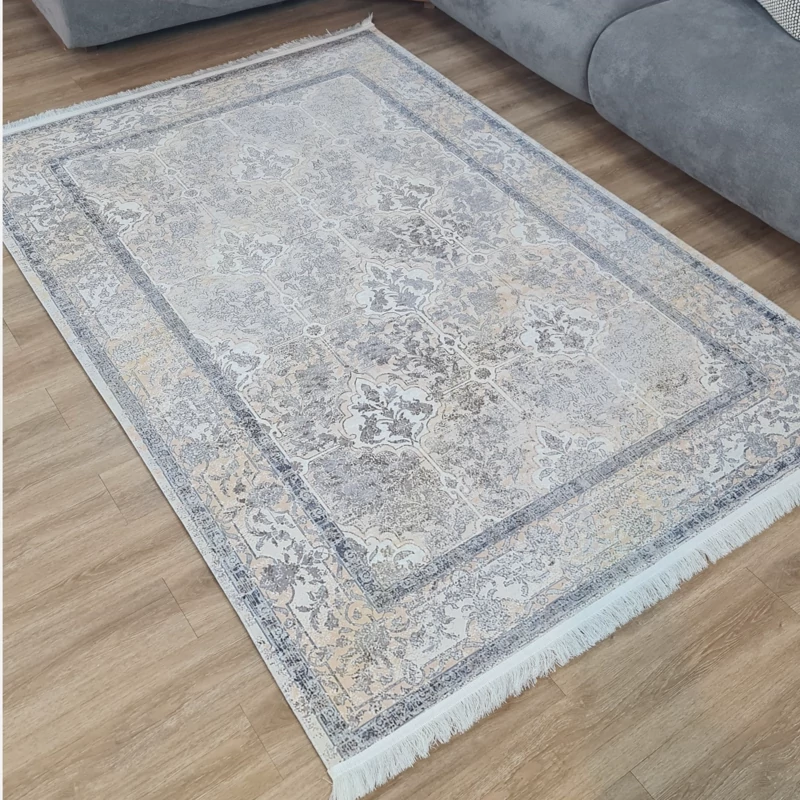 فرشینه مخمل شانل رنگ طوسی و فیلی، کد L 695(پس کرایه)