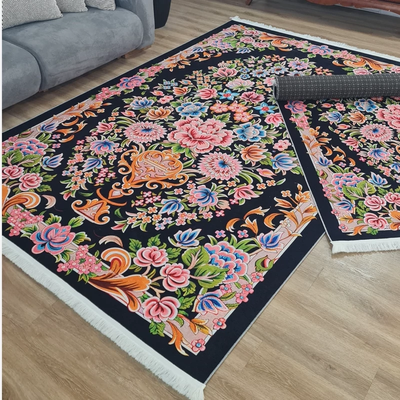 فرشینه سنتی طرح گل فرنگ، کد A 007(پس کرایه)