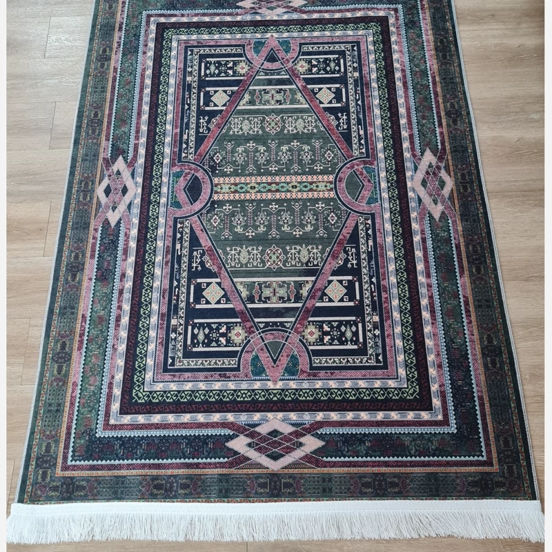 فرشینه طرح سنتی عشایری، کد L 579(پس کرایه)