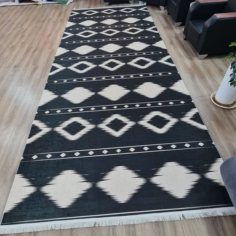فرشینه راهرویی مخمل تُرک کد U 246  (پس کرایه)