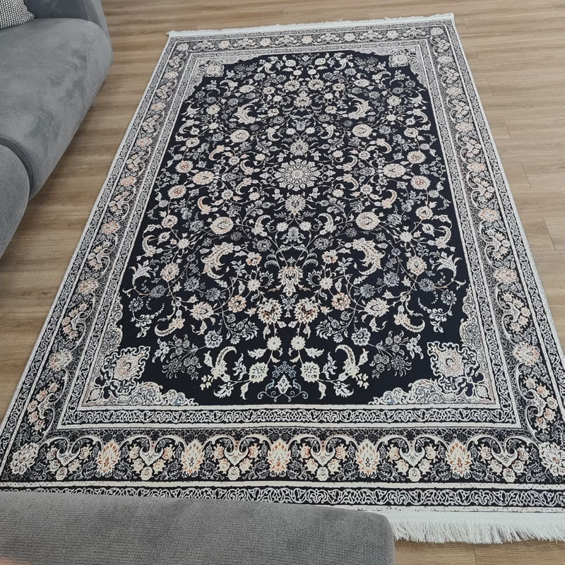 فرشینه مخمل شانل طرح افشان، کد U 63 (پس کرایه)