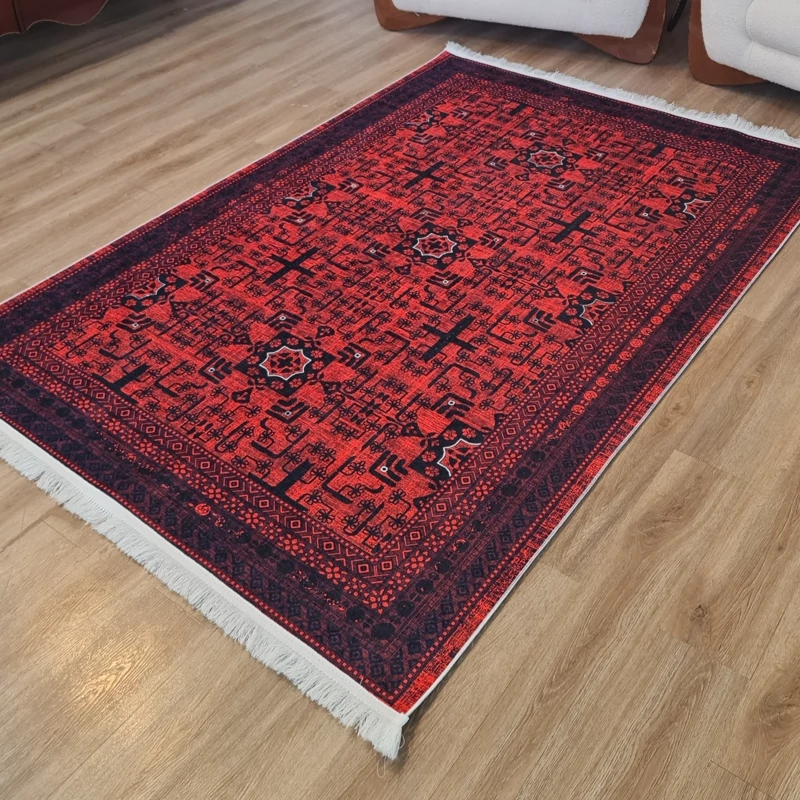 فرشینه سنتی قرمز لاکی، کد L 235 (پس کرایه)