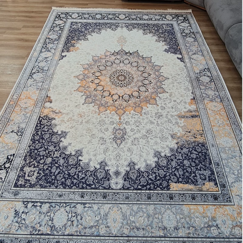 فرشینه سنتی طرح ترنج مخمل شانل کد L 127 (پس کرایه)