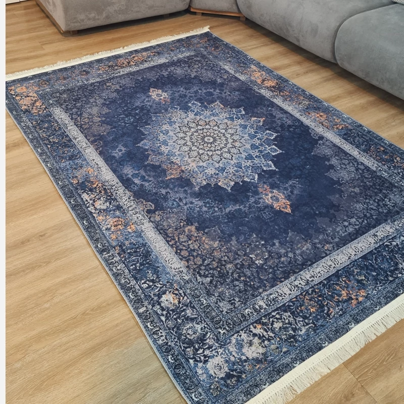 فرشینه سنتی مخمل شانل رنگ سرمه ای کد L 522 (پس کرایه)