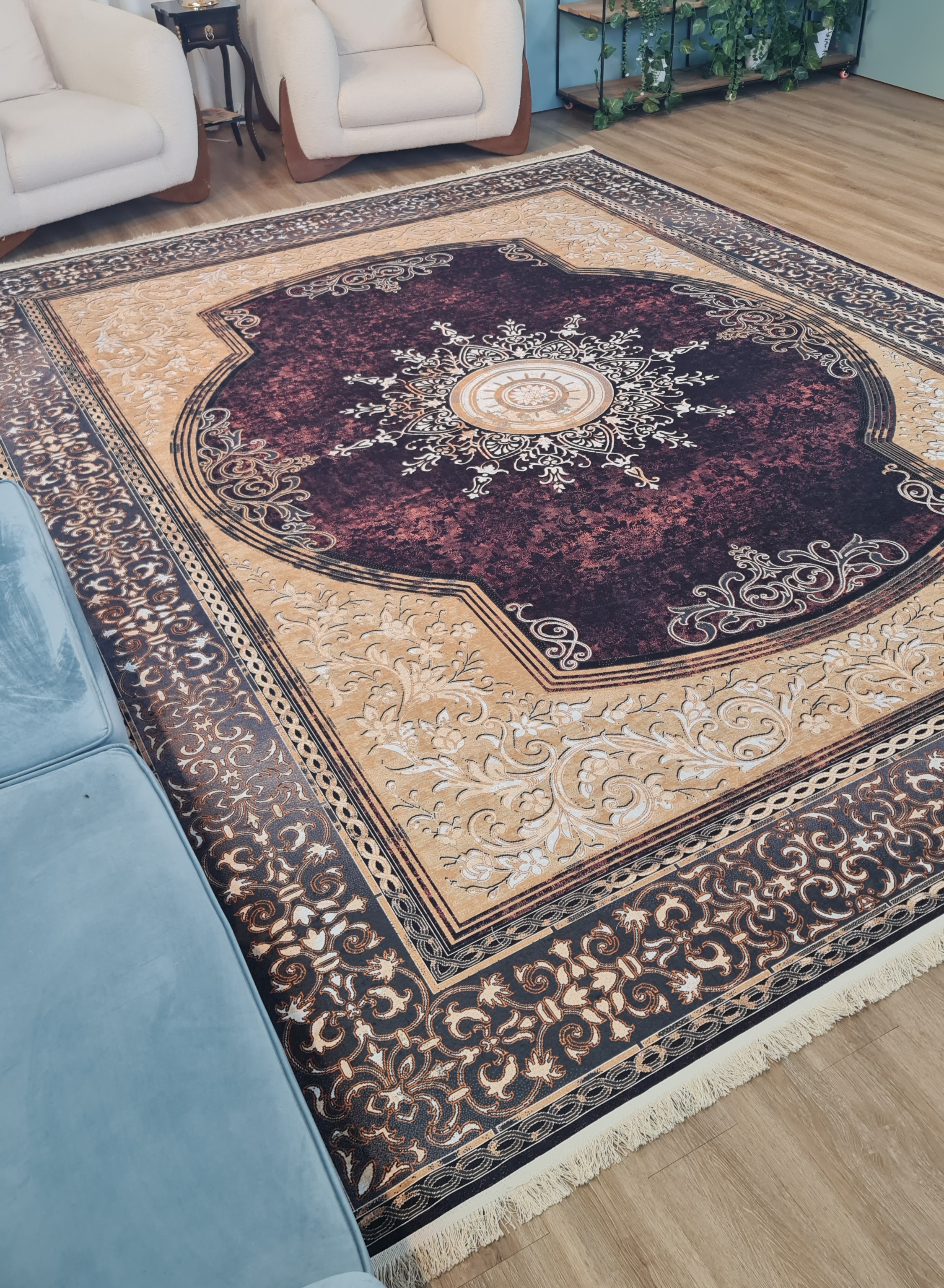 فرشینه طرح ترنج خورشیدی رنگ شرابی نسکافه ای کد L 504(پس کرایه)