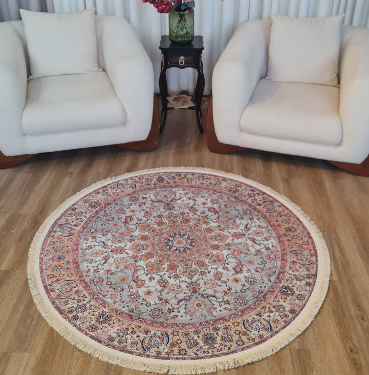 فرشینه گرد طرح افشان و ترنج رنگ روشن (کرم و گلبهی) کد D 275