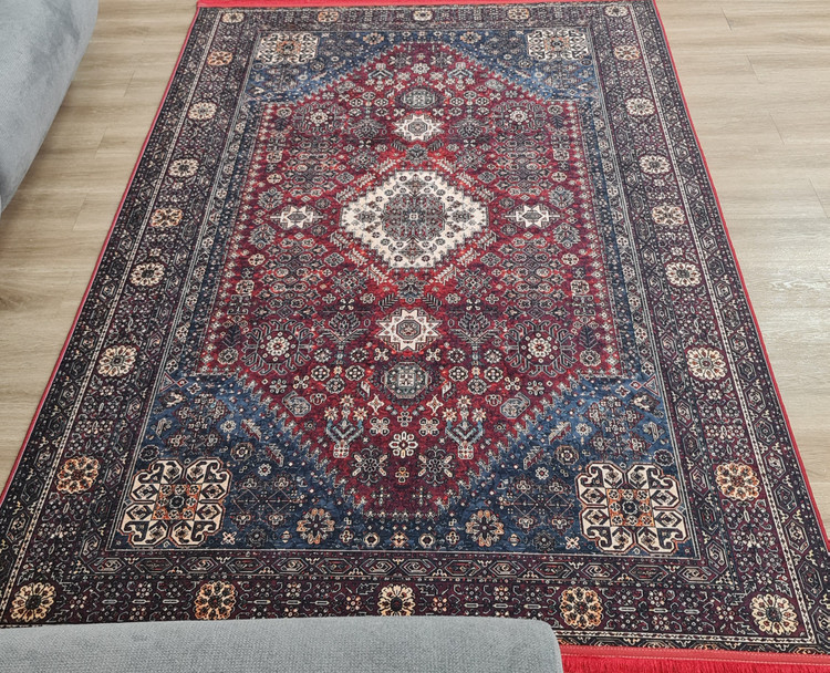 فرشینه سنتی طرح ریزبافت قرمز سرمهای،کد U 672