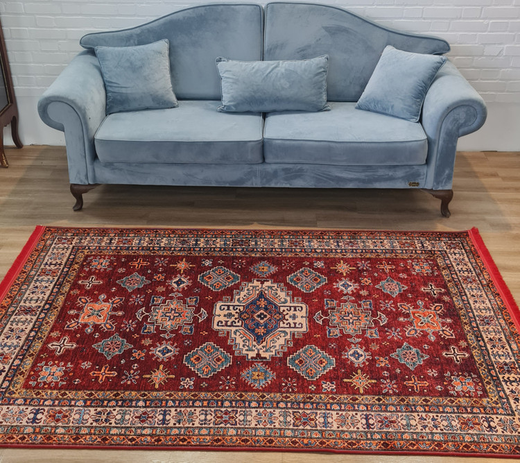 فرشینه سنتی طرح عشایری قرمز لاکی مدل قشقایی،کد U 678