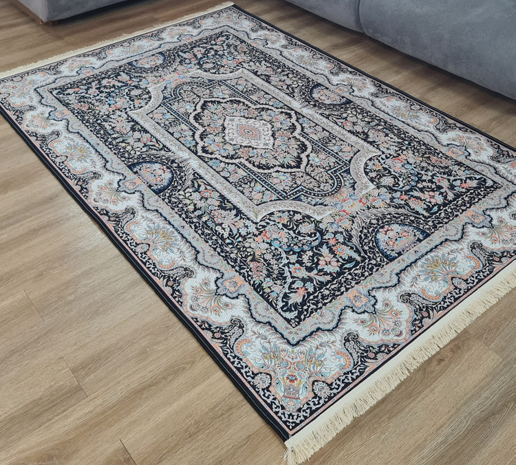 فرشینه سنتی طرح قابدار ترنجدار سرمهای تیره/ کرم،کد H 218