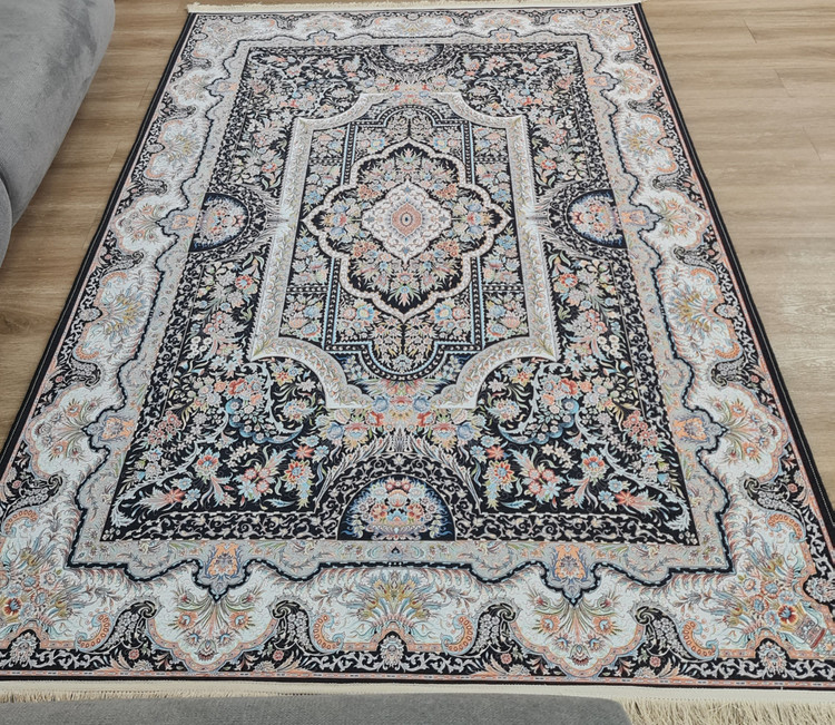 فرشینه سنتی طرح قابدار ترنجدار سرمهای تیره/ کرم،کد H 218