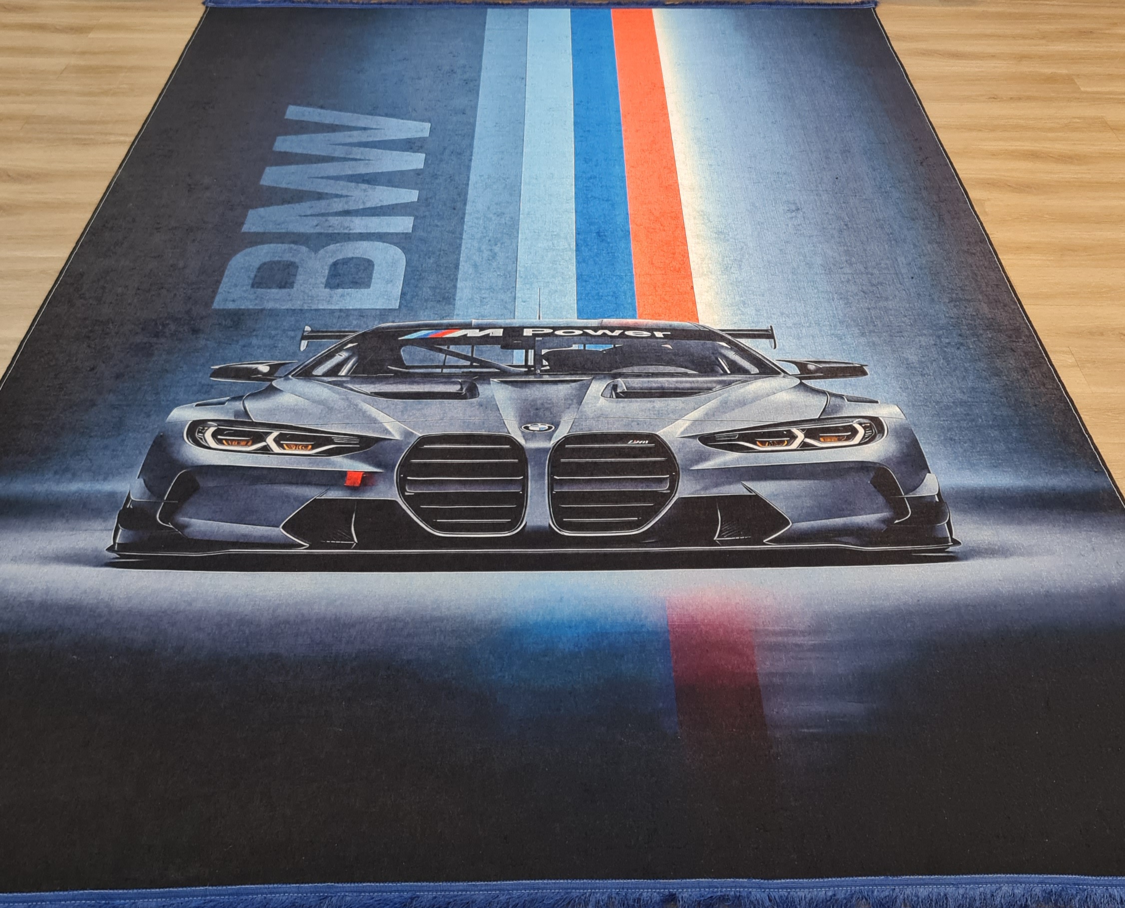 فرشینه سه بعدی نوجوان طرح ماشین BMW،کد U 080