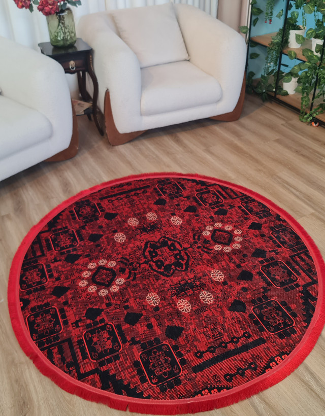 فرشینه گرد سنتی طرح بخارا قرمز مشکی، کد L 221