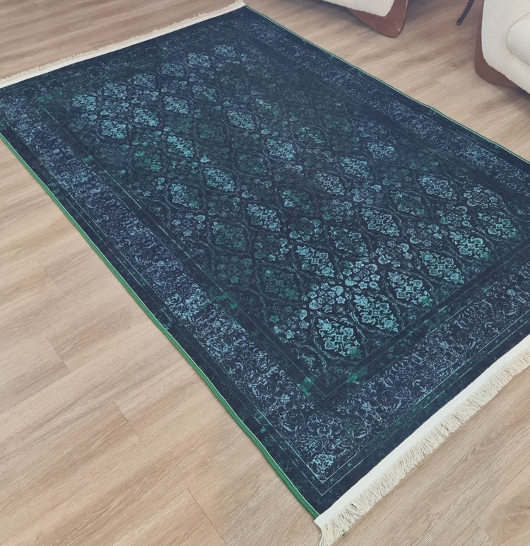 فرشینه کلاسیک طرح اسلیمی رنگ سرمهای و سبز تیره،کد L 476