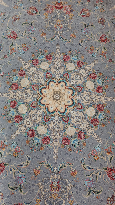 فرشینه طرح افشان طوسی خاکی و گلدار کد L 652
